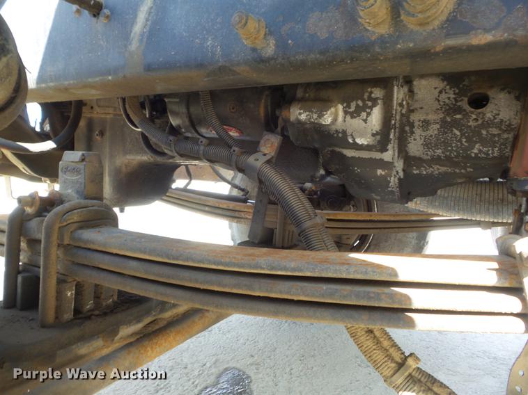 image for item DC7364 2000 Peterbilt PB330 dump truck