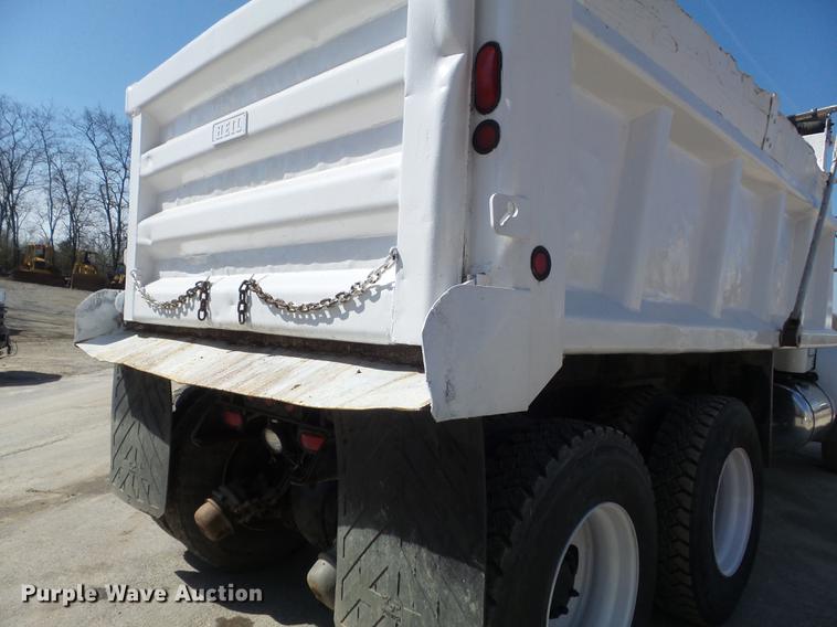 image for item DC7364 2000 Peterbilt PB330 dump truck