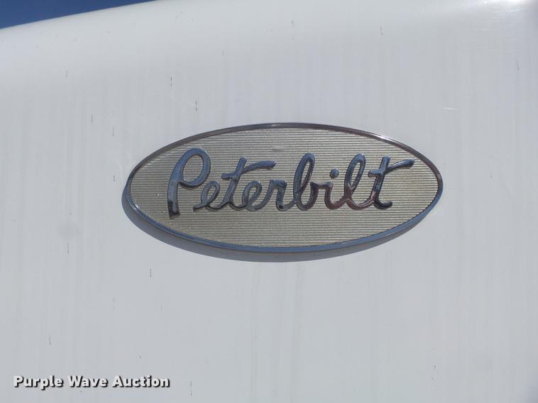 image for item DC7364 2000 Peterbilt PB330 dump truck