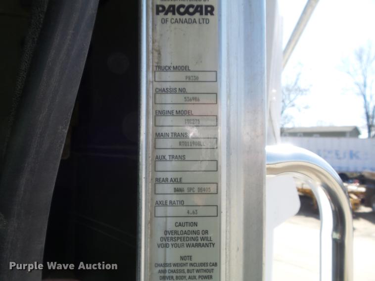 image for item DC7364 2000 Peterbilt PB330 dump truck