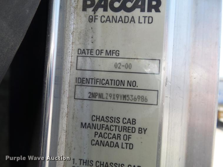 image for item DC7364 2000 Peterbilt PB330 dump truck