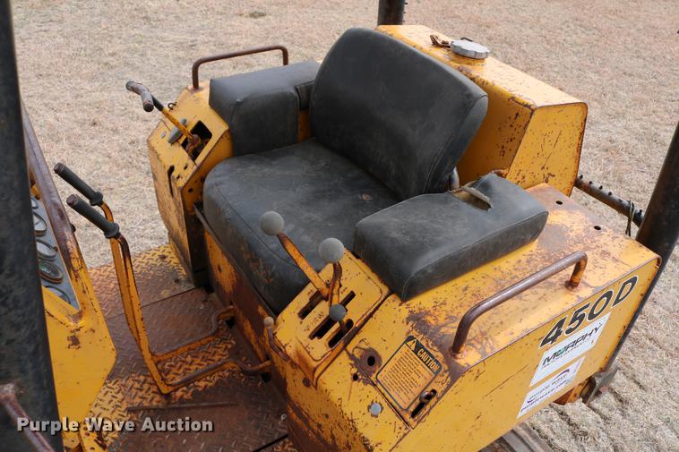 image for item DC7613 John Deere 450D dozer