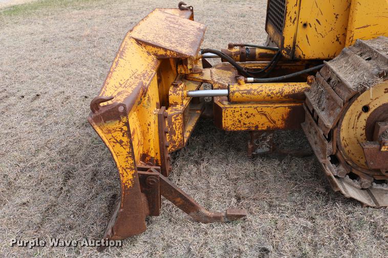 image for item DC7613 John Deere 450D dozer