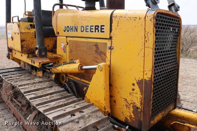 image for item DC7613 John Deere 450D dozer