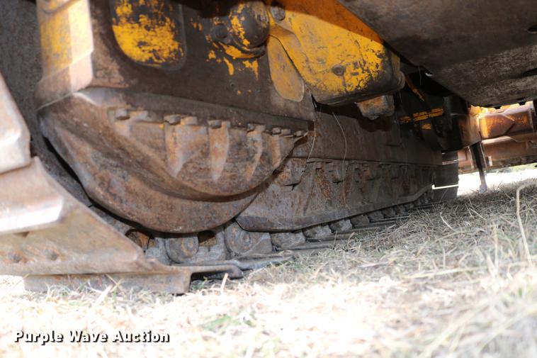 image for item DC7613 John Deere 450D dozer