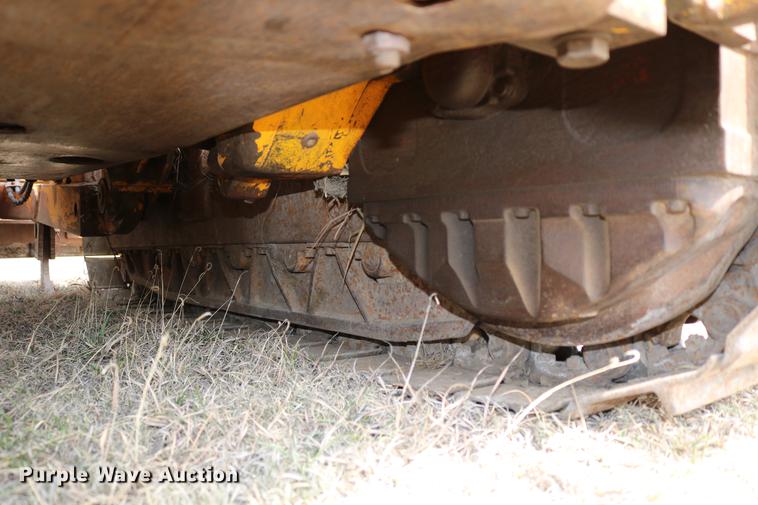 image for item DC7613 John Deere 450D dozer