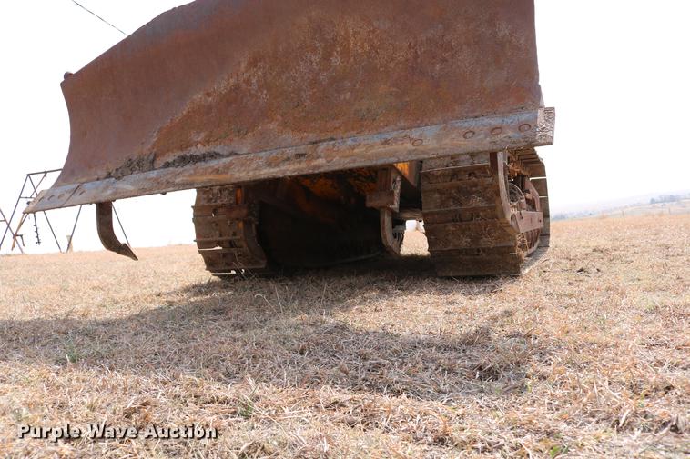 image for item DC7613 John Deere 450D dozer