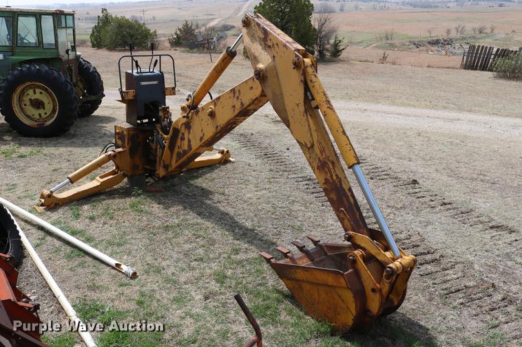 image for item DC7613 John Deere 450D dozer