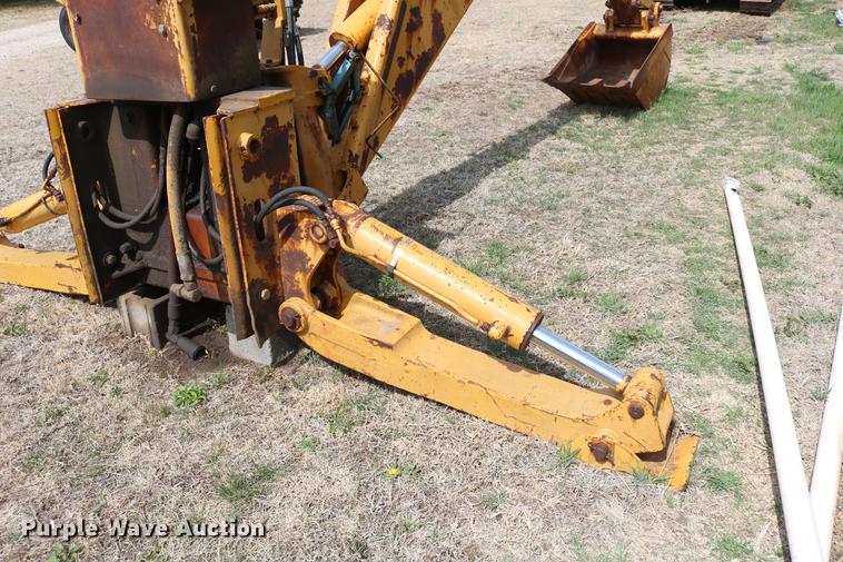 image for item DC7613 John Deere 450D dozer