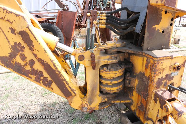 image for item DC7613 John Deere 450D dozer