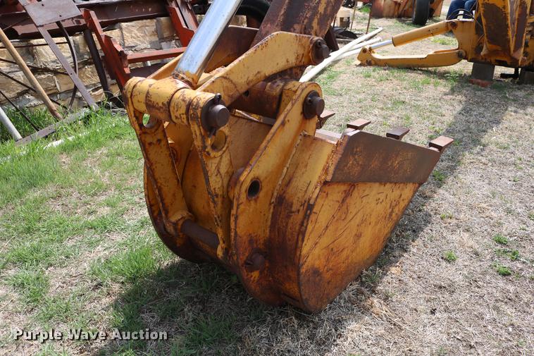 image for item DC7613 John Deere 450D dozer