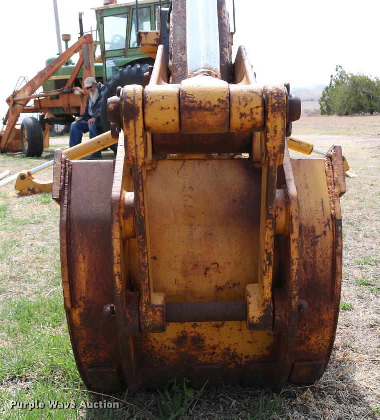 image for item DC7613 John Deere 450D dozer