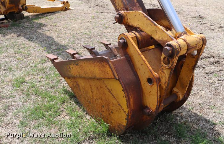 image for item DC7613 John Deere 450D dozer