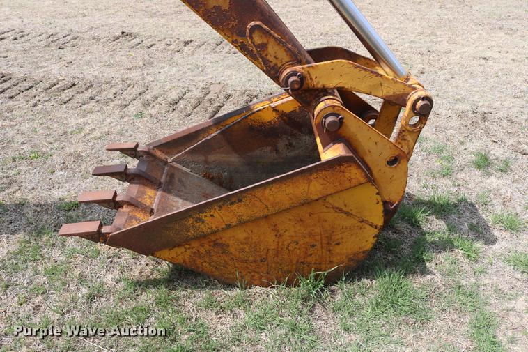 image for item DC7613 John Deere 450D dozer