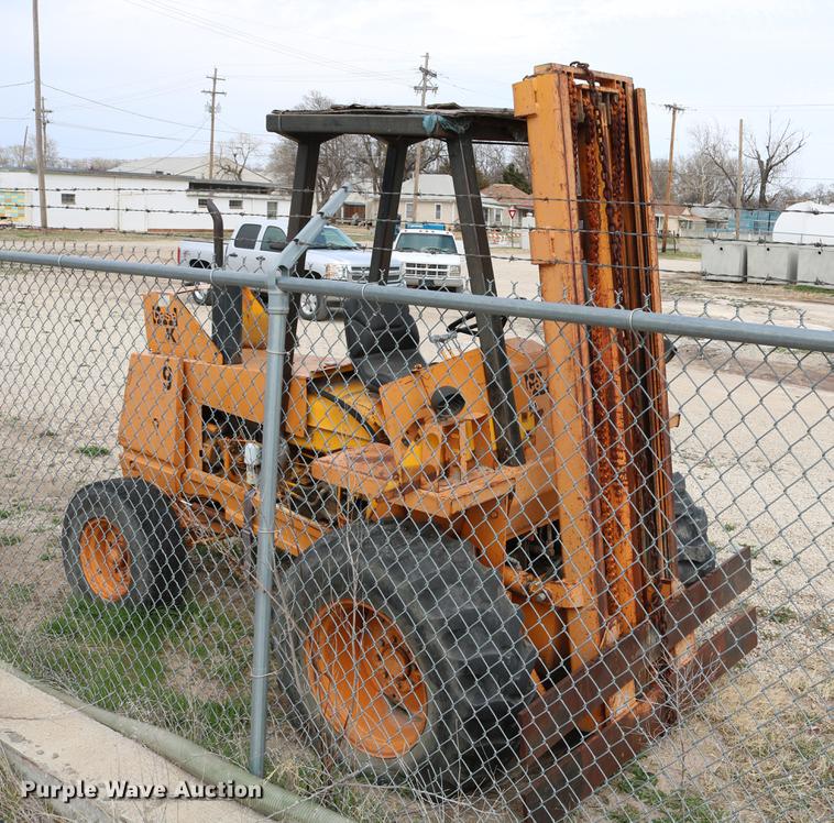 image for item DC7620 Case 580BCK forklift