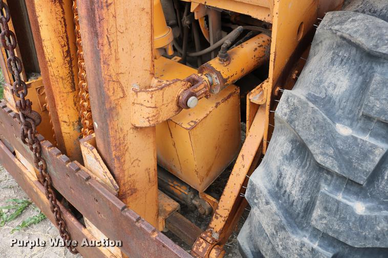 image for item DC7620 Case 580BCK forklift