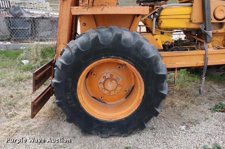 image for item DC7620 Case 580BCK forklift