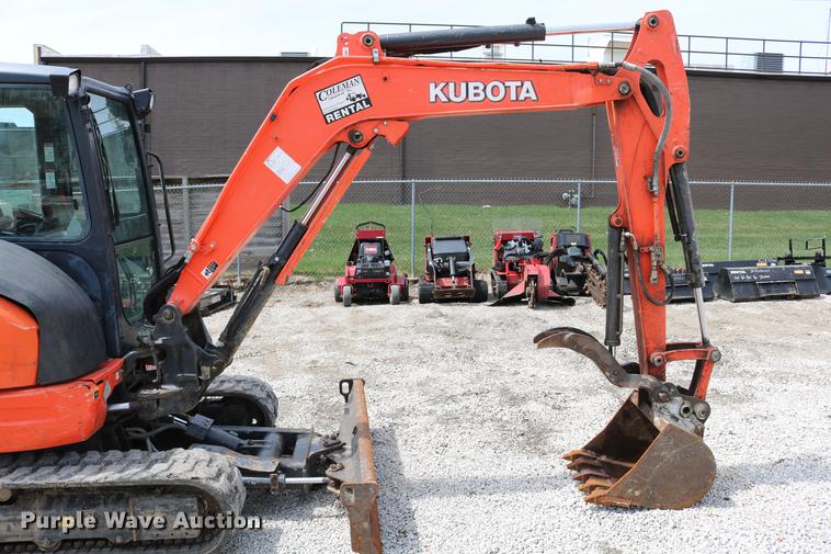 image for item DC7633 2013 Kubota KX040-4 mini excavator