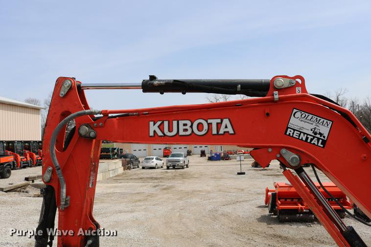 image for item DC7633 2013 Kubota KX040-4 mini excavator
