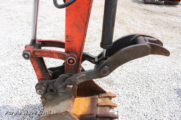 image for item DC7633 2013 Kubota KX040-4 mini excavator