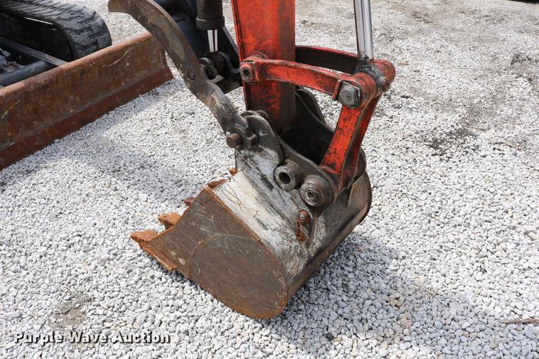 image for item DC7633 2013 Kubota KX040-4 mini excavator