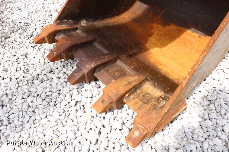 image for item DC7633 2013 Kubota KX040-4 mini excavator