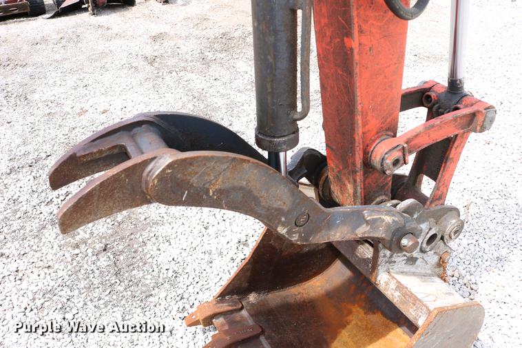 image for item DC7633 2013 Kubota KX040-4 mini excavator