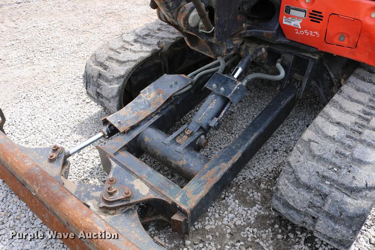 image for item DC7633 2013 Kubota KX040-4 mini excavator