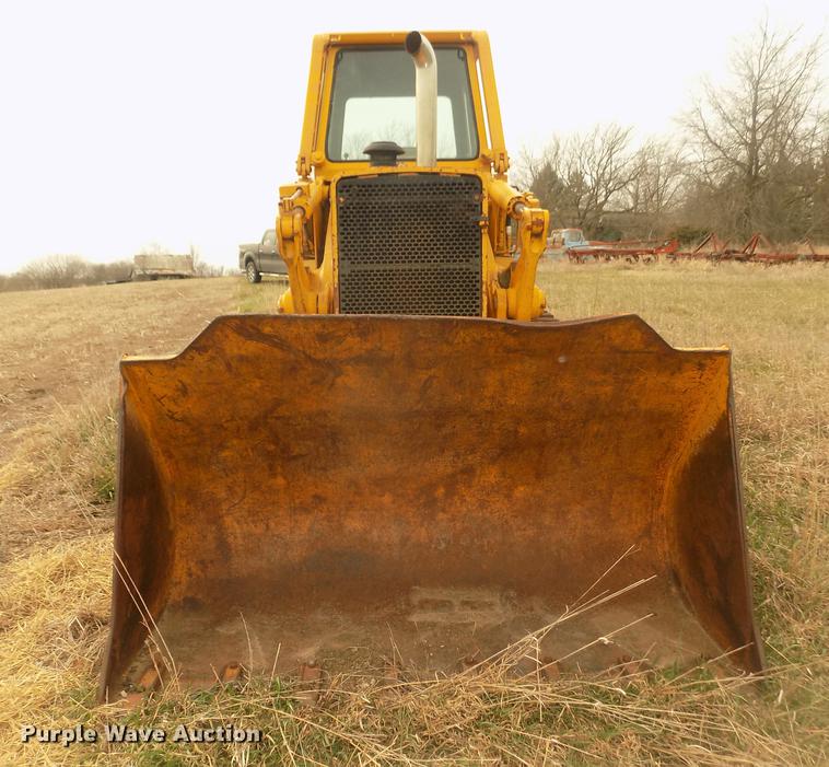 image for item DD2790 1984 John Deere 755A track loader