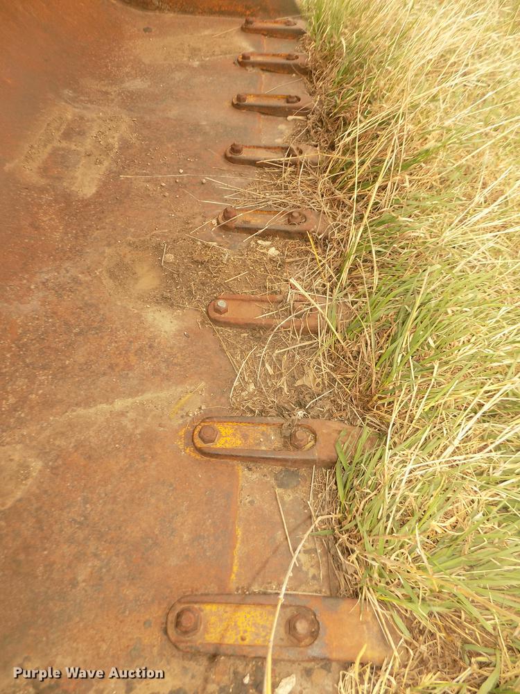 image for item DD2790 1984 John Deere 755A track loader