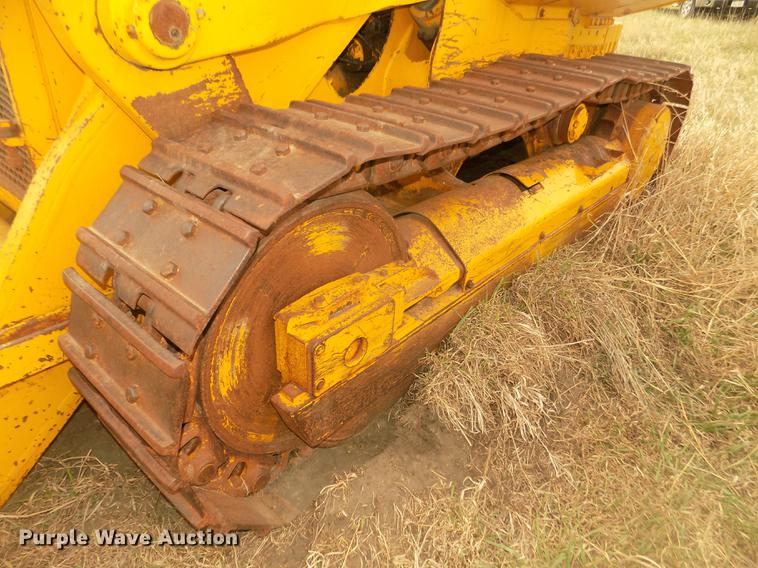 image for item DD2790 1984 John Deere 755A track loader