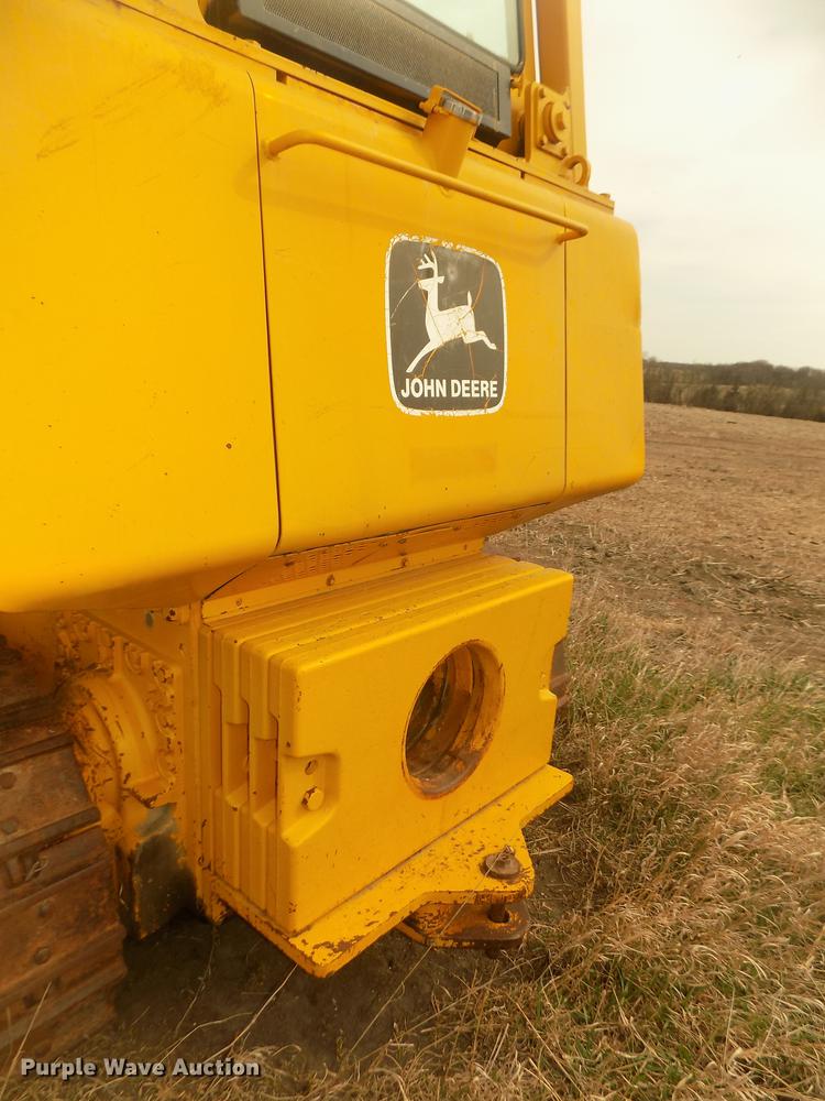 image for item DD2790 1984 John Deere 755A track loader
