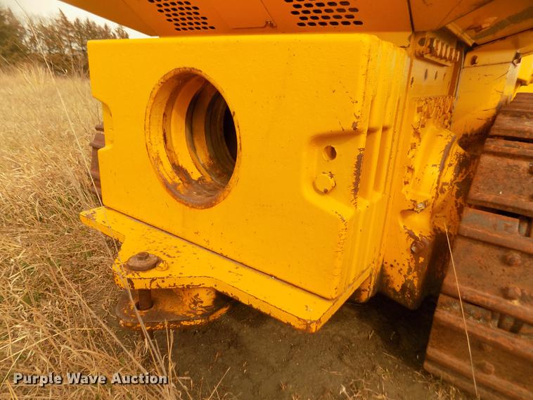 image for item DD2790 1984 John Deere 755A track loader