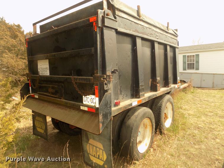 image for item DD2791 1981 end dump pup trailer