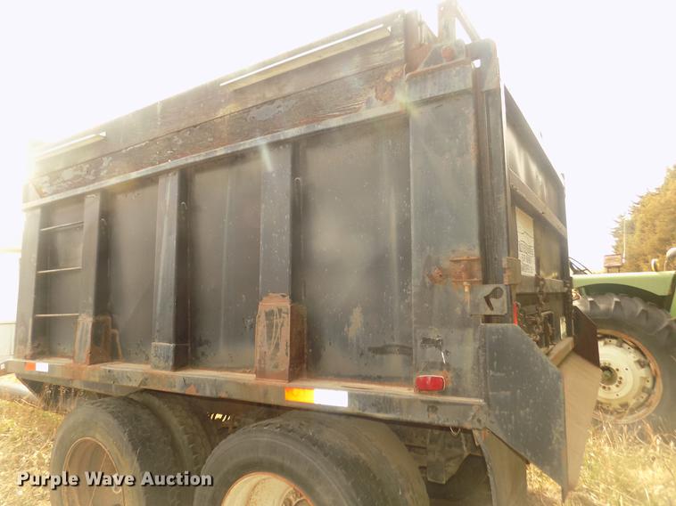 image for item DD2791 1981 end dump pup trailer