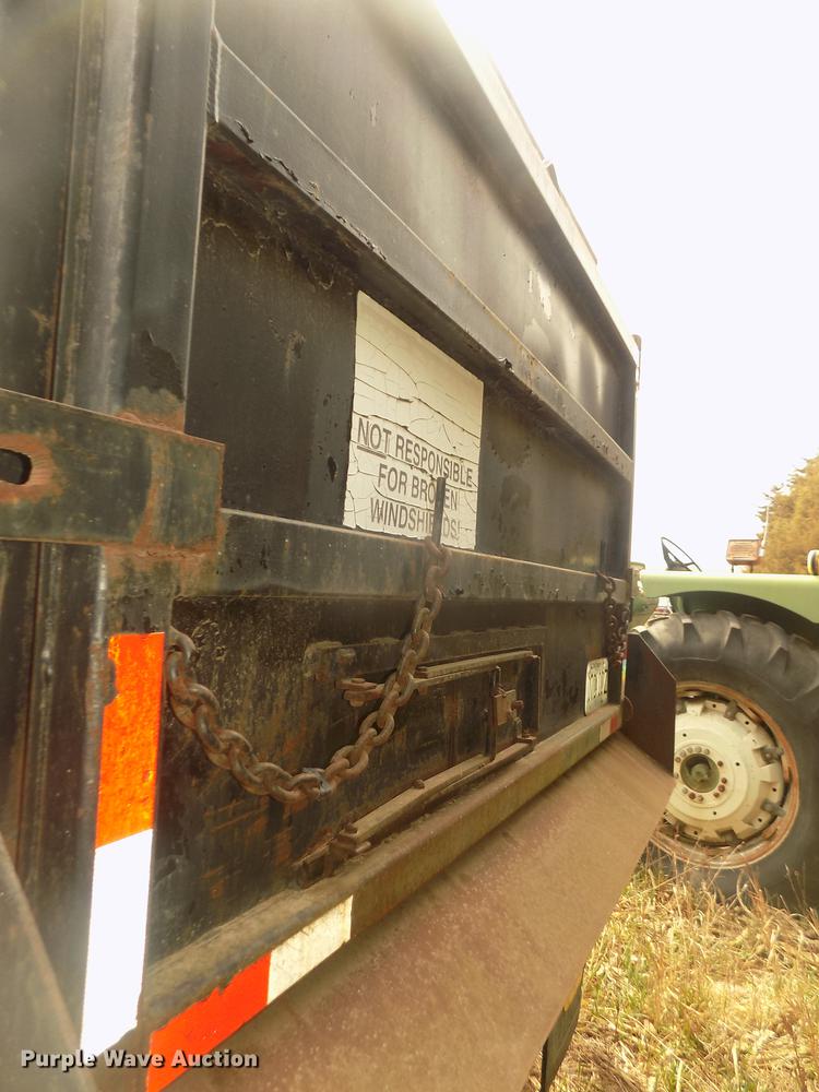 image for item DD2791 1981 end dump pup trailer