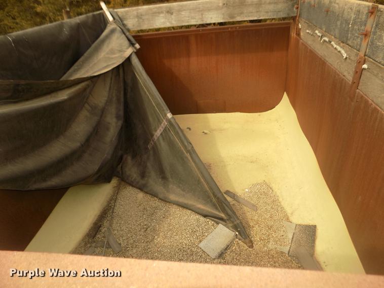 image for item DD2791 1981 end dump pup trailer