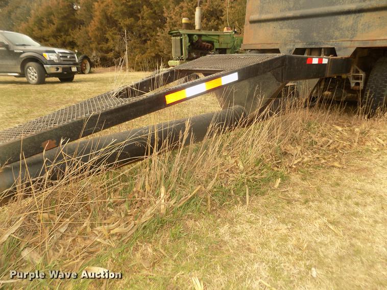 image for item DD2791 1981 end dump pup trailer