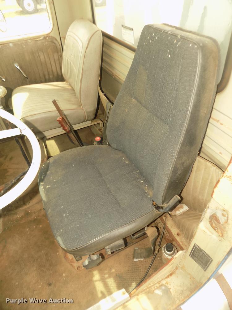 image for item DD2793 1976 Mack RS786LST dump truck