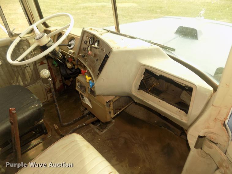 image for item DD2793 1976 Mack RS786LST dump truck