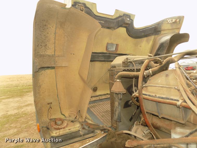 image for item DD2793 1976 Mack RS786LST dump truck