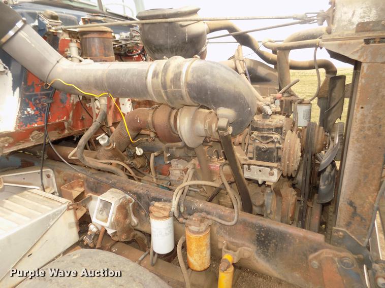 image for item DD2793 1976 Mack RS786LST dump truck