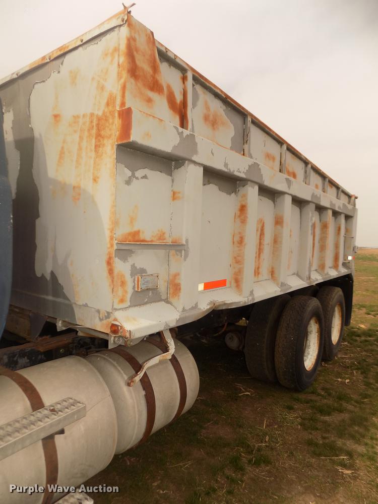 image for item DD2793 1976 Mack RS786LST dump truck