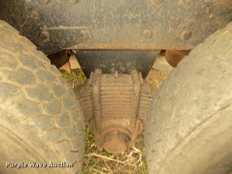 image for item DD2793 1976 Mack RS786LST dump truck