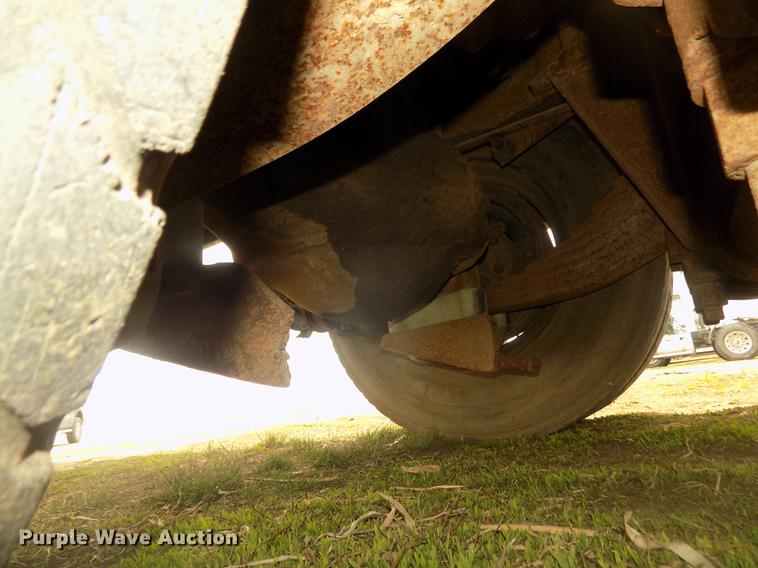 image for item DD2793 1976 Mack RS786LST dump truck