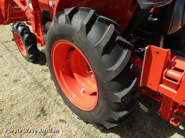 image for item DD8761 2013 Kubota L3200 HFWD tractor