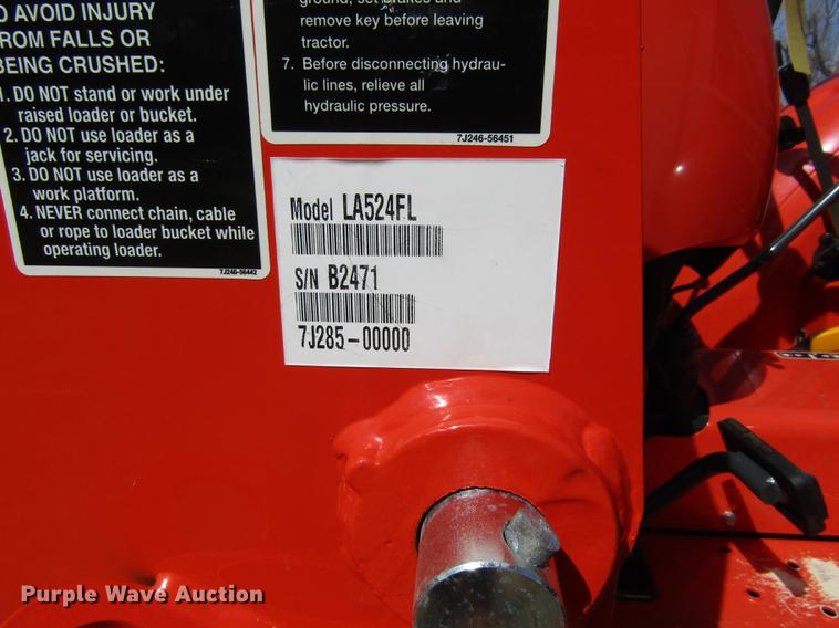 image for item DD8761 2013 Kubota L3200 HFWD tractor