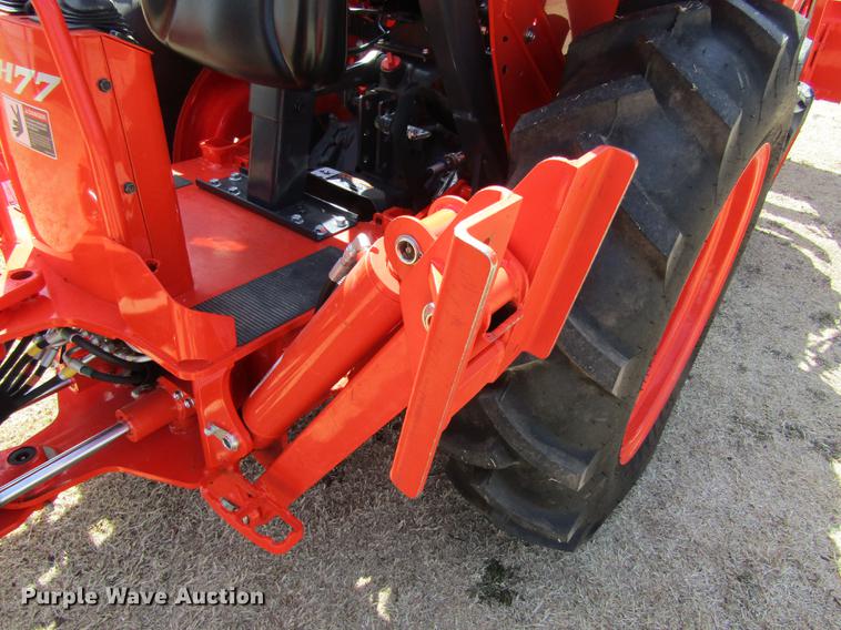 image for item DD8761 2013 Kubota L3200 HFWD tractor