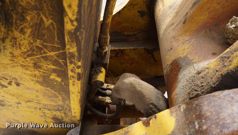 image for item DE3310 2000 Komatsu PC400LC-6LK excavator