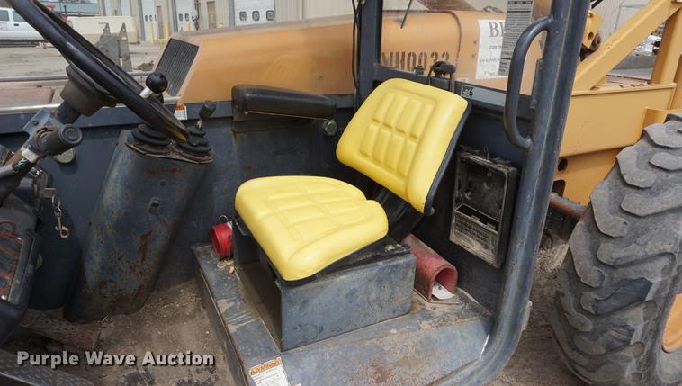 image for item DE3311 2000 Case 688G Series 2 telehandler